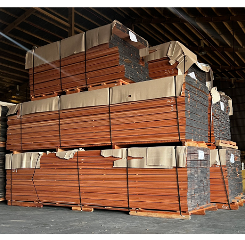 Gỗ Meranti Bukit Malaysia cao cấp 